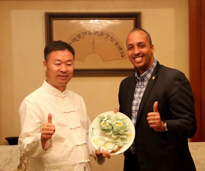 1694426363859576.jpg 640 (6).jpg